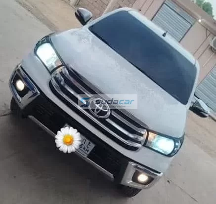 صورة السيارة