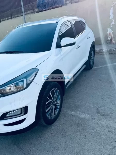 هيونداي توسان