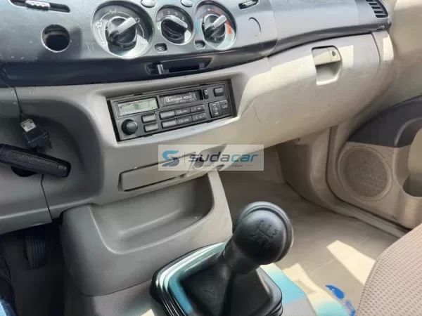 ميتسوبيشي L200